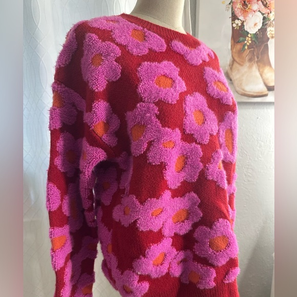 Flower Sherpa knit sweater BNWT - Picture 2 of 8